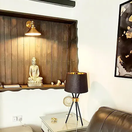 Bensons Gem Holiday home *